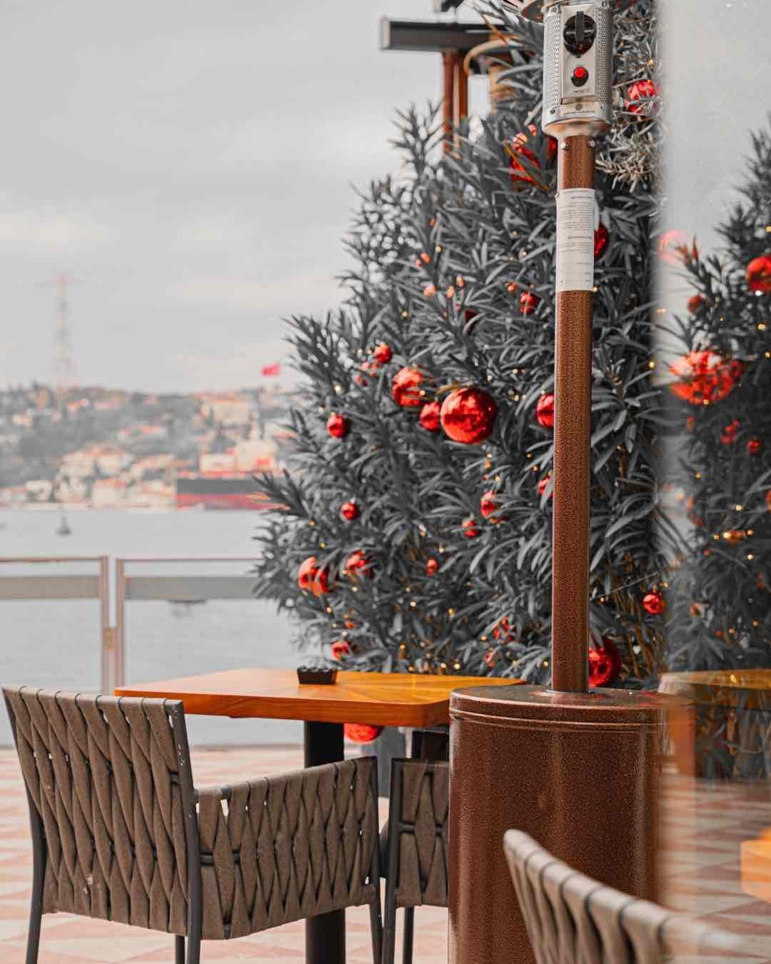5 TO 12 PM Bebek — Müdavim