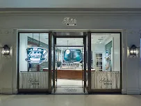 Ralph’s Coffee Bangkok (Central Embassy)
