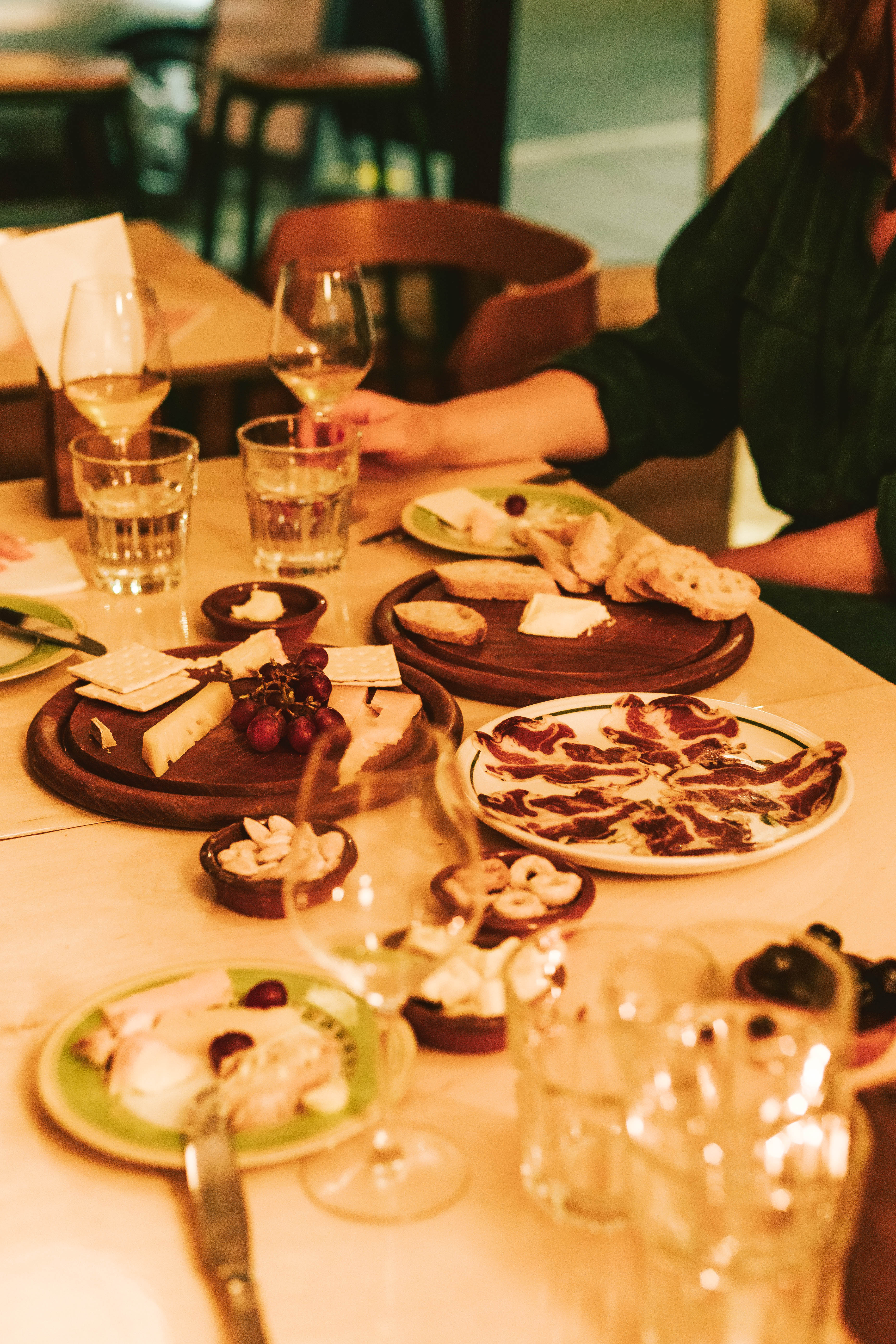 Conviviale