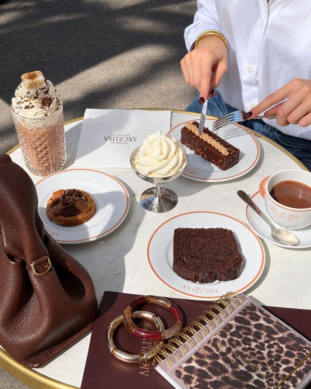 Café Angélina Alma — angelina_paris