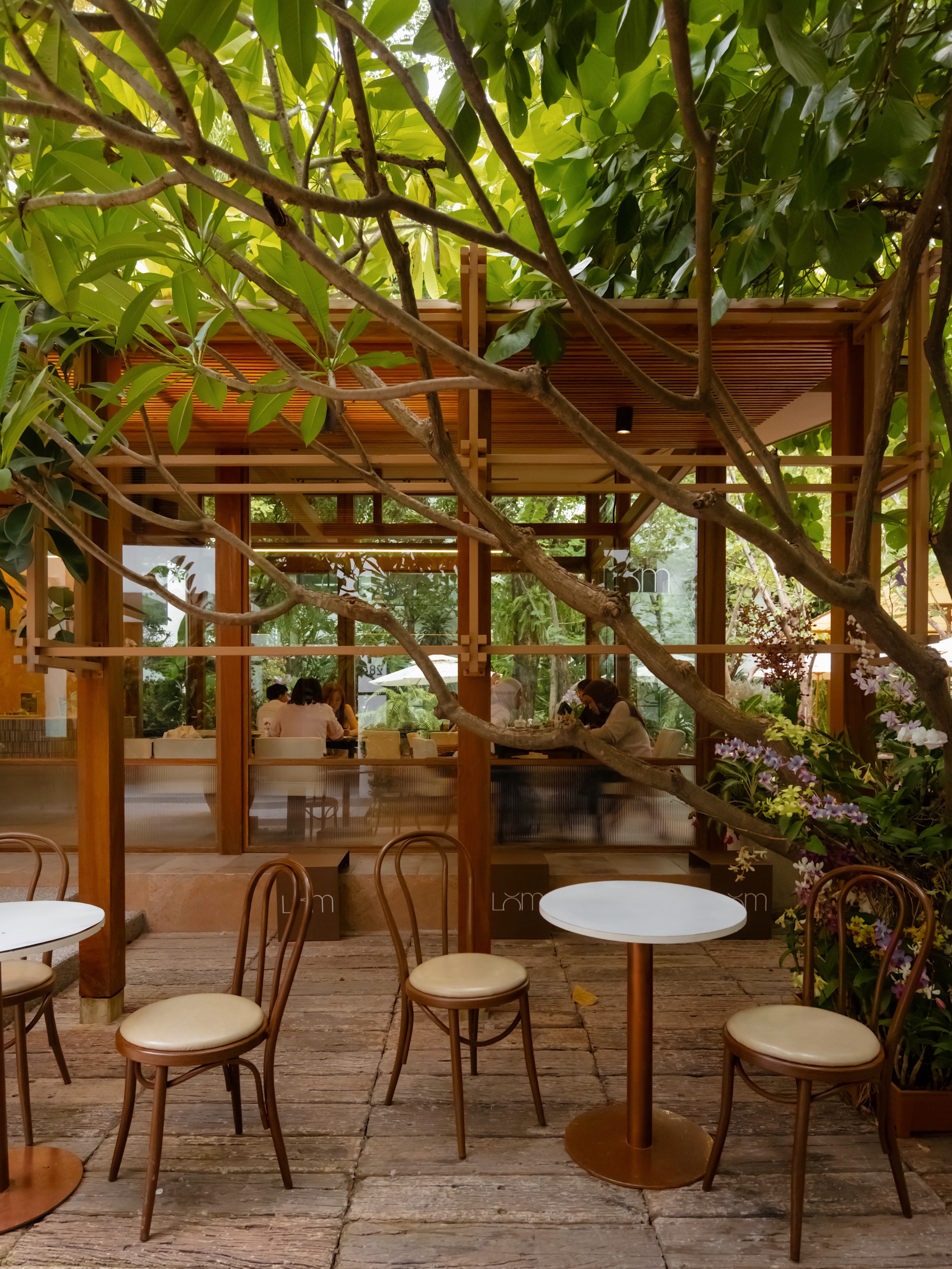 Cafe Lom — cafelom