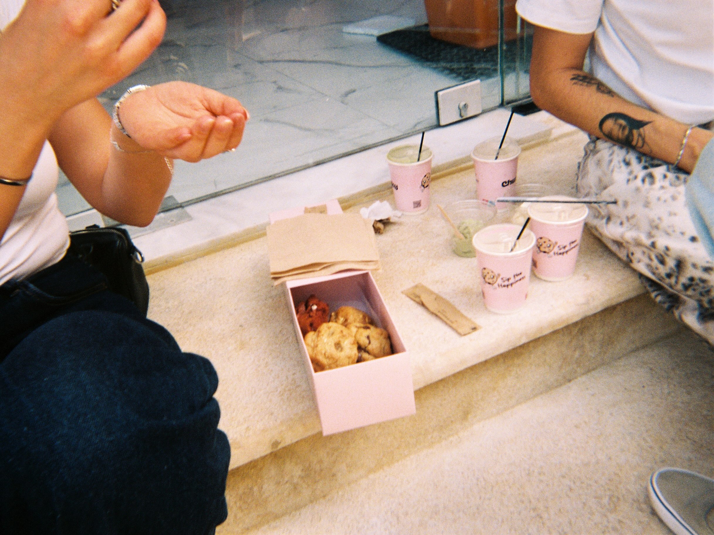Chunky Cookie Bar — chunky.cookiebar