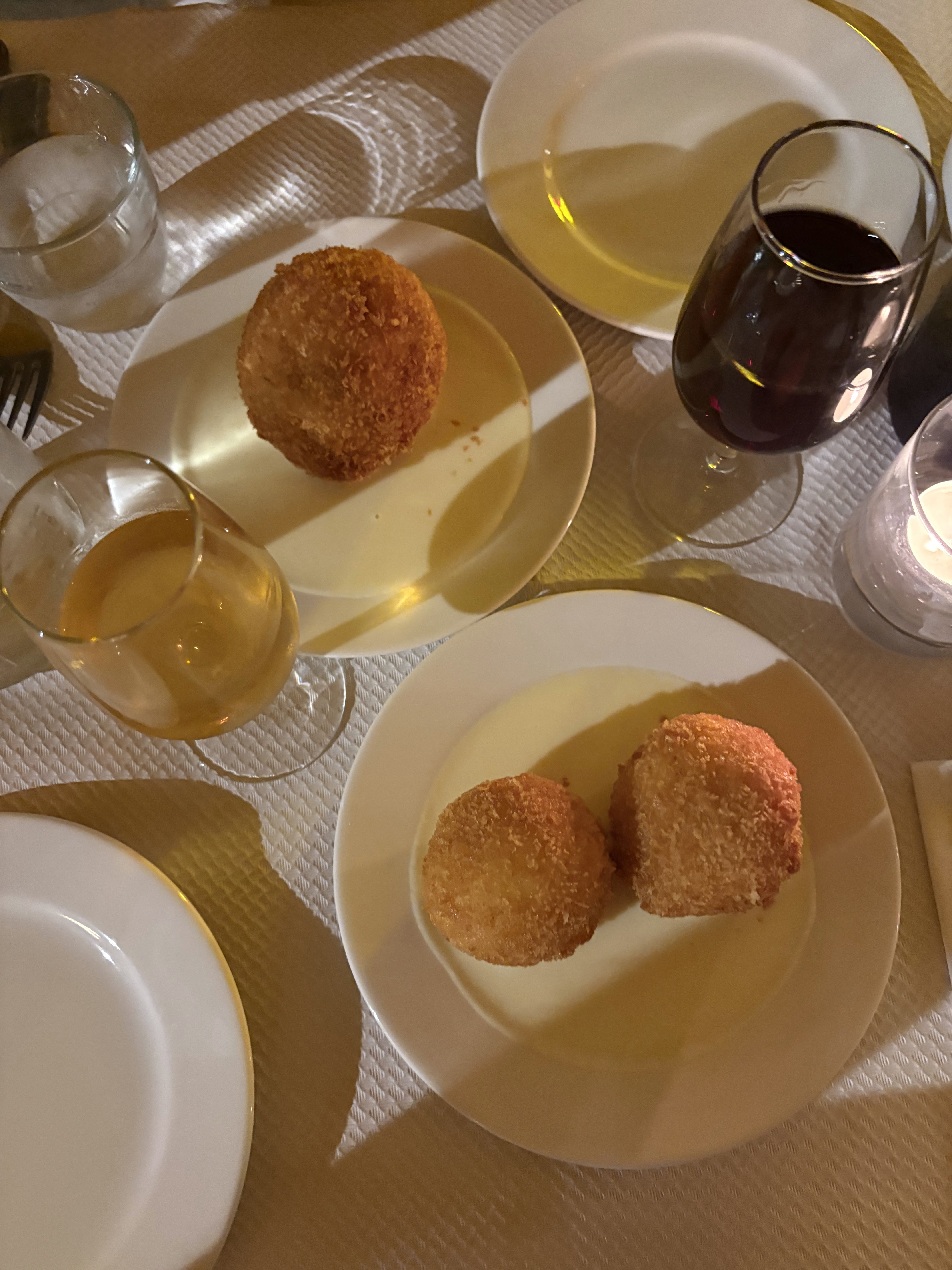 SUGO OSTERIA SAINT HONORE