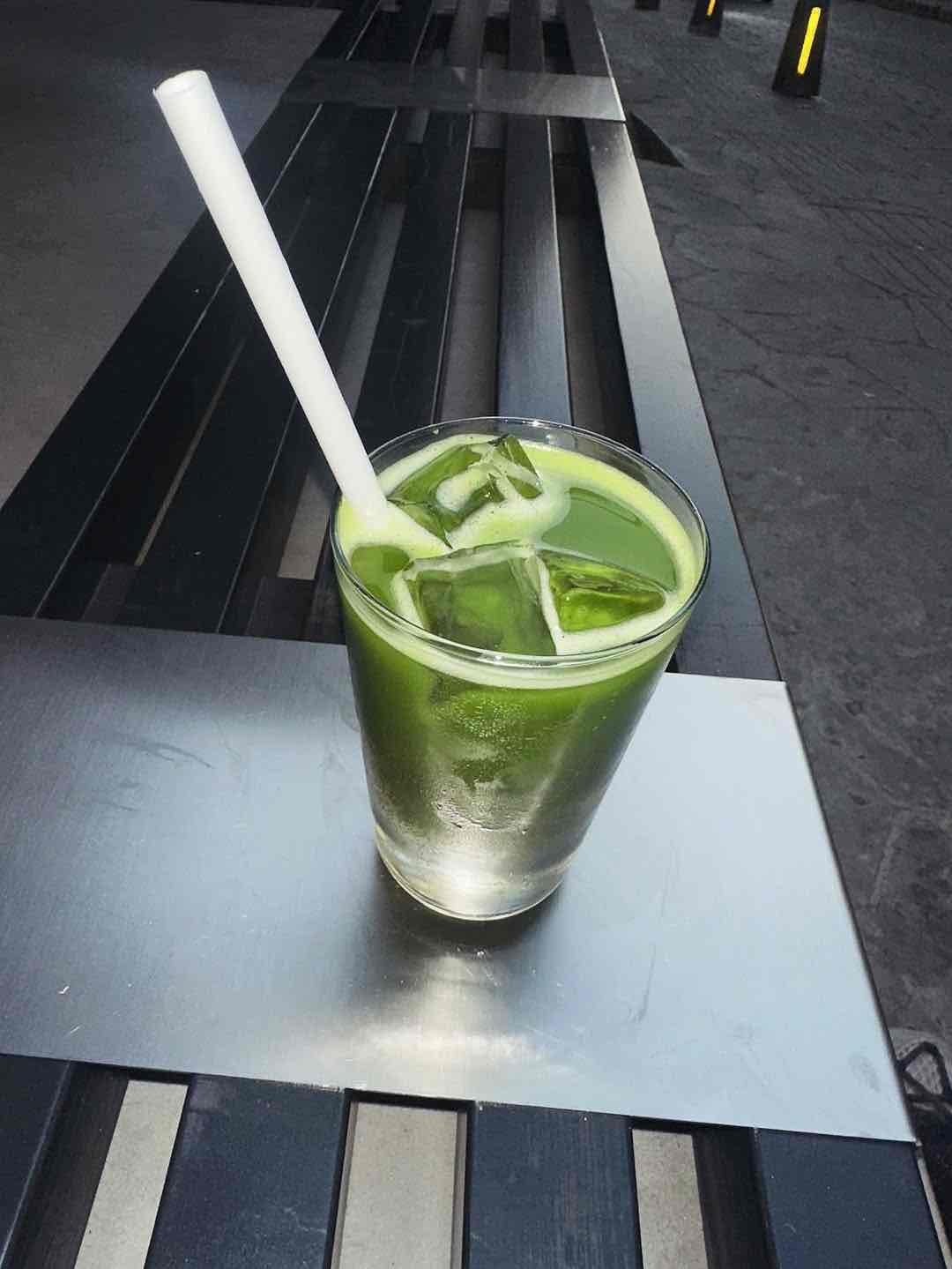 Inside Kinu Matcha, Cihangir