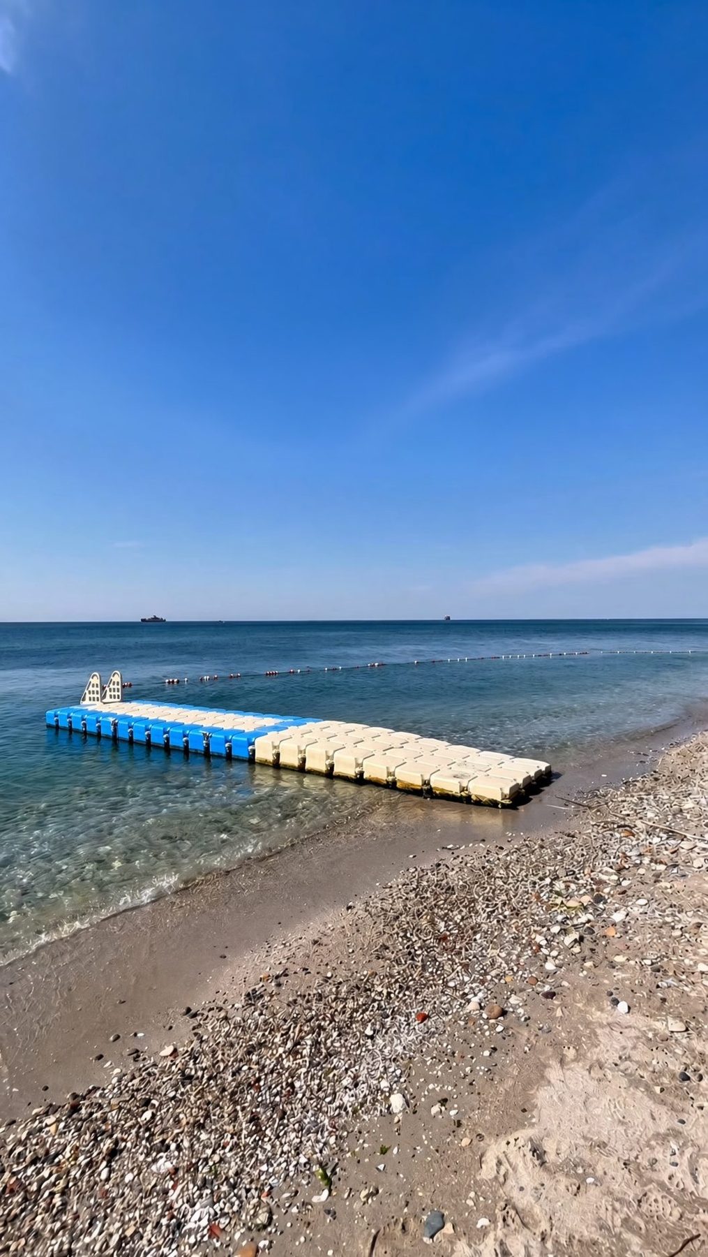 A table by the sea at Saye Istanbul Beach