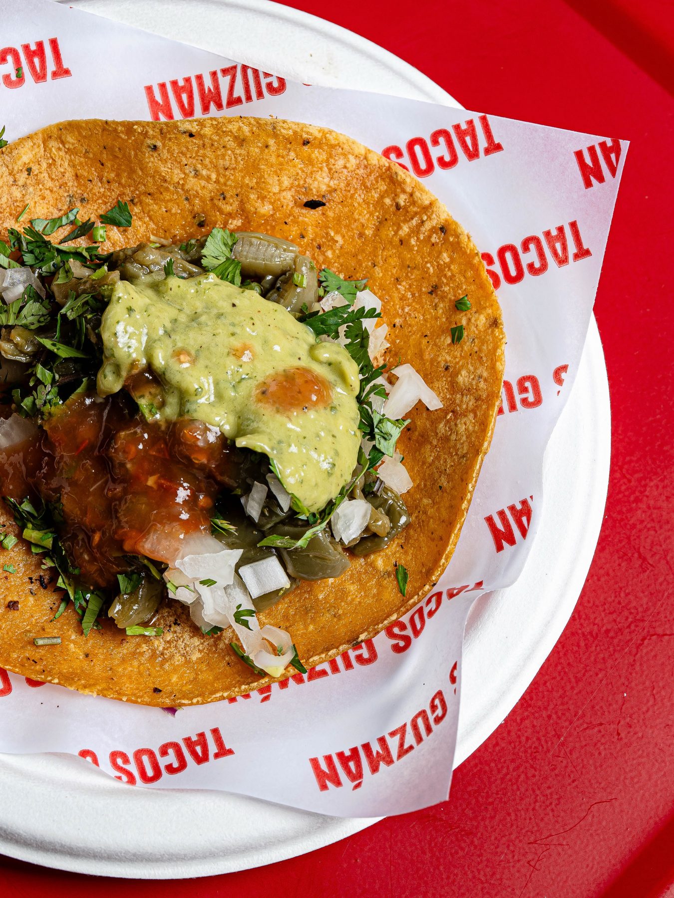 The counter at Tacos Guzmán