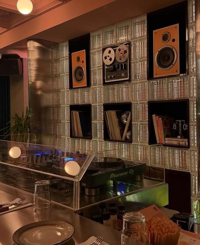 Tango & Cash — Istanbul Muse